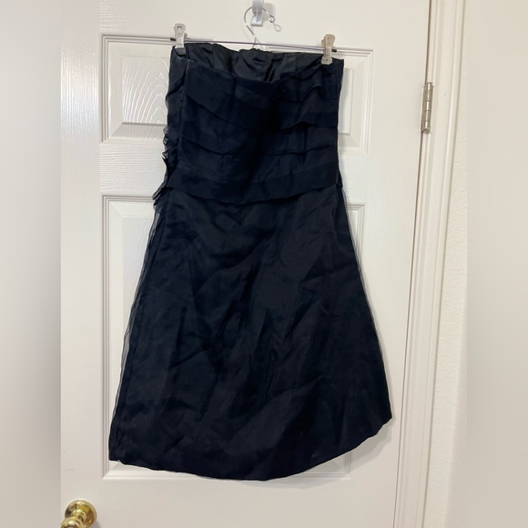 Hannah Jo Black Strapless Mini Dress with Ruffle and Flower Detailing Size M - Picture 6 of 8